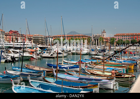 Schönen alten Vieux Port Hafen Côte d ' Azur Cote d ' Azur mediterran Stockfoto