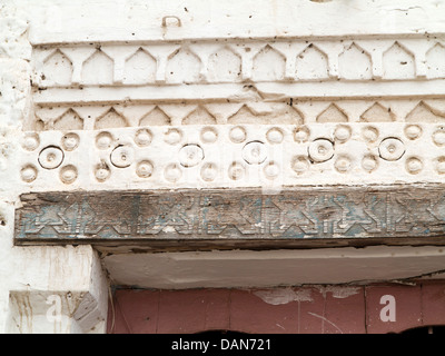 Afrikas; Eritrea; Massawa; Architektur; Türsturz der Korallen-Block gebaute Haus dekoriert Stockfoto