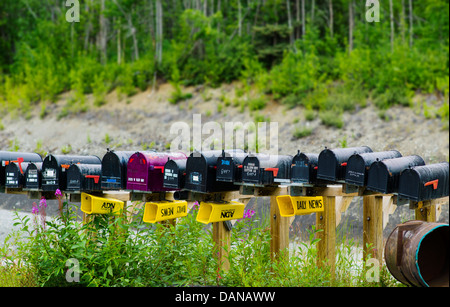 Ländliche Briefkästen, Glen Highway; Highway 1, Alaska, USA Stockfoto