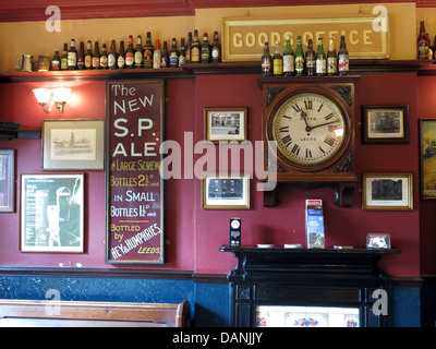 Dewsbury Bahnhof West Riding Pub, der Ale-Zug von Stalybridge nach Batley Stockfoto