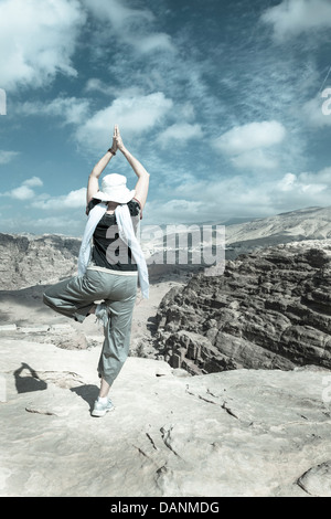 Yoga in Petra Stockfoto