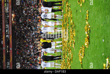 17. Juli 2011 reagieren Spieler der USA während der FIFA Frauen WM Finale Fußballspiel zwischen Japan und den USA bei der FIFA WM-Stadion in Frankfurt Am Main, Deutschland. Foto: Thomas Eisenhuth dpa Stockfoto