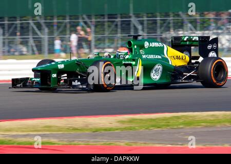 Silverstone im Vereinigten Königreich. 17. Juli 2013. Caterham F1 Team Caterham-Renault CT03 angetrieben von Alexander Rossi während der Formel1 junge Fahrer-Test in Silverstone. Bildnachweis: Aktion Plus Sport/Alamy Live-Nachrichten Stockfoto