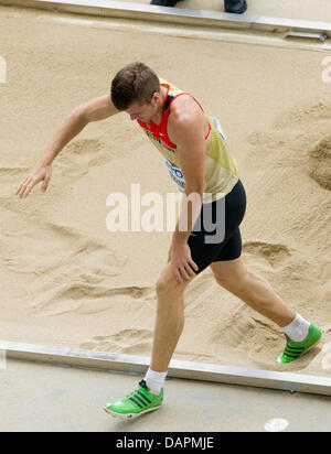 Rico Freimuth Deutschlands konkurriert in der Weitsprung Veranstaltung der Decathlon-Wettbewerb bei der 13. IAAF Weltmeisterschaften in der Leichtathletik in Daegu, Südkorea, 27. August 2011. Foto: Bernd Thissen dpa Stockfoto