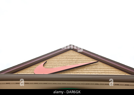 Abgebildet ist ein Nike Store an die Siedler Green Outlet Village in North Conway, New Hampshire Stockfoto