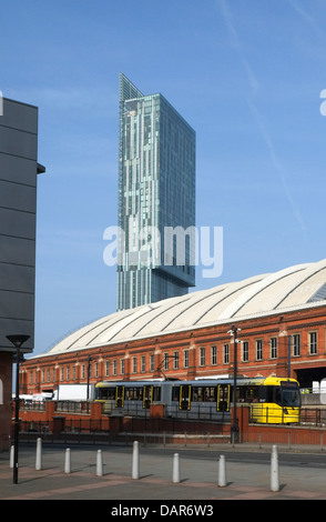 England, Manchester, Blick Richtung Bridgewater Hall und Beetham Tower Stockfoto