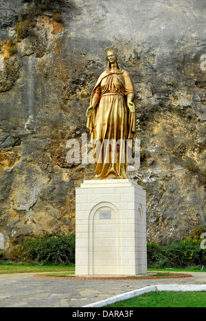 Statue der Jungfrau Maria am Eingang in das Haus der Maria auf Mt. Koressos Ephesus, Türkei Stockfoto