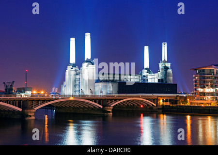 Battersea Power Station Nacht London UK Stockfoto