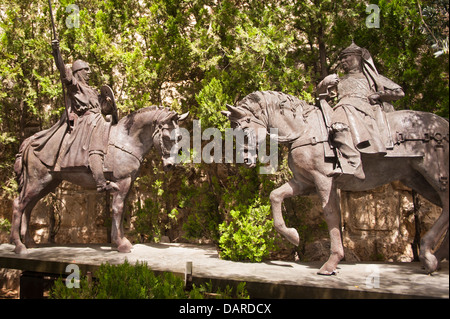 Altstadt von Jerusalem, Israel Statue Statuen Skulpturen Richard Lionheart & Sultan Saladin auf dem Pferderücken durch Abdallah al-Sayed Stockfoto