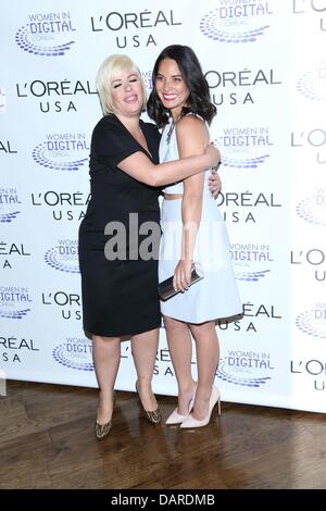 New York, NY. 17. Juli 2013. Olivia Munn im Ankunftsbereich für L'Oreal USA nächste Generation Awards, drei sechzig Grad, New York, NY 17. Juli 2013. Bildnachweis: Andres Otero/Everett Collection/Alamy Live-Nachrichten Stockfoto