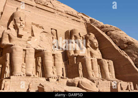 Die große Sonne Tempel von Abu Simbel erbaut von Ramses II, der UNESCO World Heritage Site, Nasser-See, südlich von Assuan, Oberägypten Stockfoto