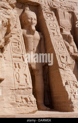 Die große Sonne Tempel von Abu Simbel erbaut von Ramses II, der UNESCO World Heritage Site, Nasser-See, südlich von Assuan, Oberägypten Stockfoto