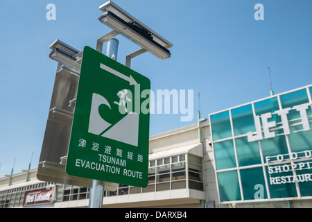 Tsunami-Rettungsweg-Zeichen in Nagoya, Japan Stockfoto