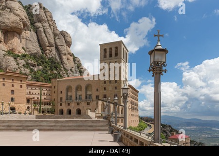 Übersicht über Kloster Santa Maria de Montserrat. Katalonien, Spanien. Stockfoto