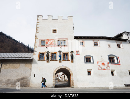 Europa, Schweiz, Graubünden, Müstair, Kirche der Benediktiner-Kloster, Kloster St. Johann, UNESCO-Weltkulturerbe Stockfoto