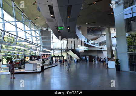 BMW Welt BMW Welt fantastischer futuristische Architektur! München, Bayern, Deutschland Stockfoto