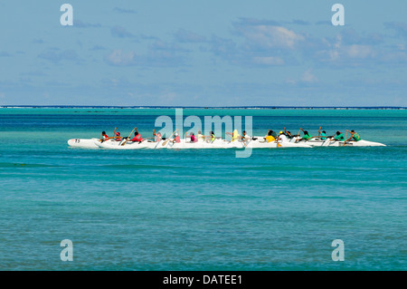 Kanu-Rennen in Aitutaki, Cook-Inseln Stockfoto