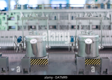 Thermische Kraftwerke innerhalb der Produktionslinie Elektrogeräte Stockfoto