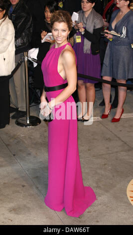 US-Schauspielerin Jessica Biel Lächeln für die Kameras, die Ankunft in der Vanity Fair Oscar Party in Los Angeles, CA, Vereinigte Staaten, 25. Februar 2007. Foto: Hubert Boesl Stockfoto