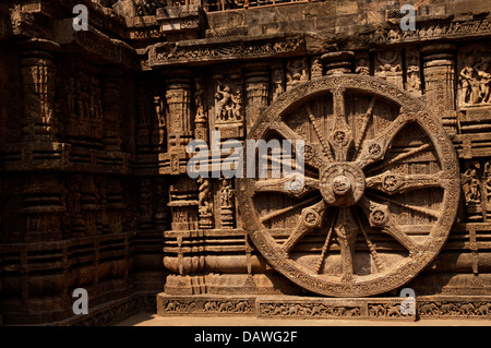 ein Rad an der Sonnentempel in Konark, oder Stockfoto