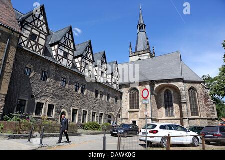 St.-Annen Kirche ist in Eisleben, Deutschland, 19. Juli 2013 abgebildet. Als Folge der Reformation wurden die Pläne der Abtei nach dem Bau zu machen, bescheidener geändert. Arbeit war fertig ein Jahr, nachdem es im Juli 1515 begonnen wurde und die meisten Mönche wegen der Reformation 1523 hinterlassen. Martin Luther war der Bezirk Vikar des Augustinerordens in der Abtei zwischen 1516 und 1518. Foto: JAN WOITAS Stockfoto