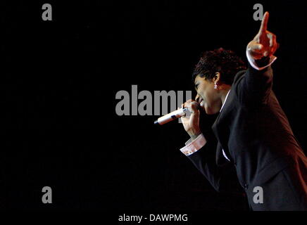 US-amerikanische Sängerin Macy Gray führt in München, 6. Juni 2007. Die 39-jährige Sängerin präsentiert ihr neues Album "Big" auf ihre einzige deutsche Tourstopp in München. Foto: Andreas Gebert Stockfoto