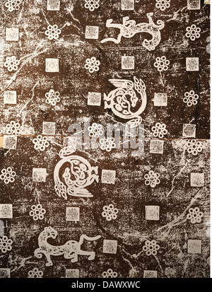 Bildende Kunst, China, Brass rubbing, dekorative Ornament mit Tigern und Pfauen, 6.-8. Jahrhundert, Artist's Urheberrecht nicht gelöscht werden Stockfoto