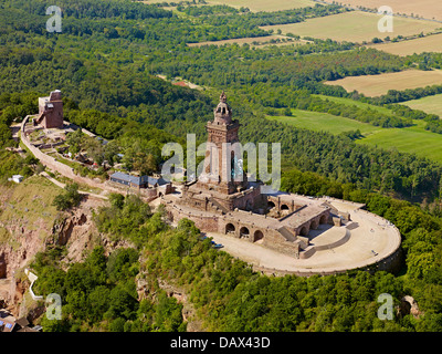 Obere Burg, Barbarossa-Turm und Kyffhäuser-Denkmal, Kyffhäuser-Berg, Thüringen Stockfoto