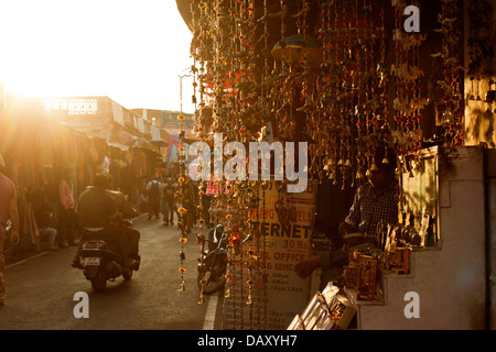 Szene eines Marktes in den Morgen, Pushkar, Ajmer, Rajasthan, Indien Stockfoto