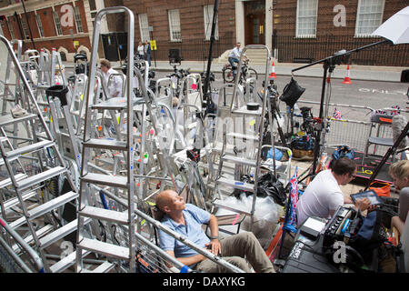 London, UK. Samstag, 20. Juli 2013. Die Presse-Stift gegenüber der Lindo Flügel von Str. Marys Krankenhaus, wo Kate Middleton, Herzogin von Cambridge ist gebären. Jede globale Medien-Organisation hat einen kleinen Raum zu schießen ihre Berichterstattung aus, mit einigen Medien, in Position für bis zu zwei Wochen vor der erwartungsvollen Geburt des königlichen Babys markiert. Bildnachweis: Michael Kemp/Alamy Live-Nachrichten Stockfoto