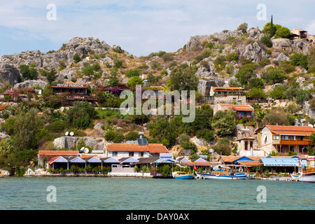 Asien, Ägypten, Provinz Antalya, Kekova Kale Koyü (Simena) Sprachlernspiels der Insel Kekova, Blick Auf Das Dorf Und die Burg Stockfoto