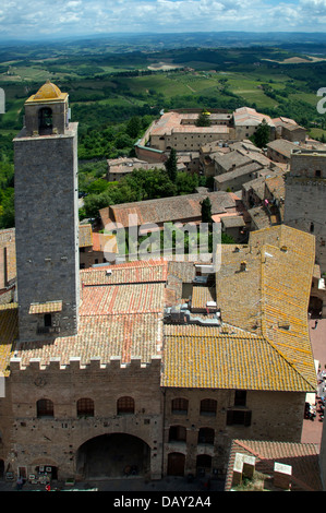 Luftbild Piazza Duomo und Turm San Gimignano Toskana Italien Stockfoto