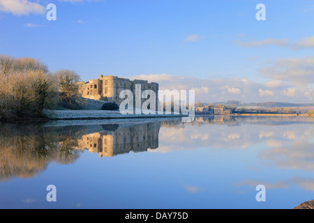 Carew Castle Pembroke Pembrokeshire Wales im winter Stockfoto