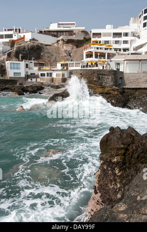 Strand San Bartolo in der Provinz Lima. Peru. Stockfoto