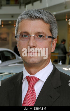 Audi-Chef Rupert Stadler in Nürnberg, Deutschland, 25. Juli 2007 gezeigt. Der Bayerische Staat, Auto genutzt Audi und BMW, Verband deutscher Automobil Industrie (VDI) und der deutschen Auto-Club ADAC wollen den Weg in die Produktion von Eco freundliche Autos führen und den Beginn einer gemeinsamen Initiative am 25. Juli 2007 angekündigt. Foto: Armin Weigel Stockfoto