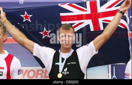 Mahe Drysdale von Neuseeland jubelt gewinnen bei der Ruder WM 2007 in der Nähe von München, 1. September 2007. Foto: Matthias Schrader Stockfoto