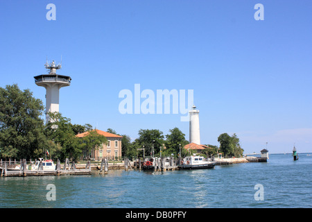 Leuchtturm bei Malamocco Kanal zwischen Lido und Pellestrina Insel Stockfoto