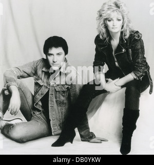 SHAKIN' STEVENS Promo-Foto des walisischen rock Sängerin mit Bonnie Tyler in 1984 Stockfoto