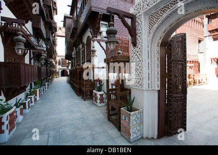 Innenhof des Museums der Stadt Al-Tayibat für internationale Zivilisation, Jeddah, Saudi Arabien Stockfoto