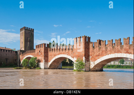 Brücke Ponte Pietra, Verona, Italien Stockfoto