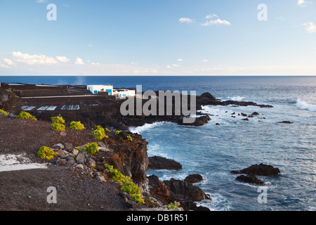 Lava-Küste in Fuencaliente, La Palma, Spanien. Stockfoto