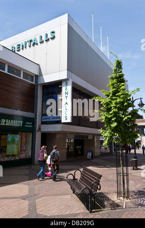 Zweig der Bentall Kaufhauskette in Bracknell, Berkshire, England, GB, UK, Besitz der Fenwick-Gruppe. Stockfoto