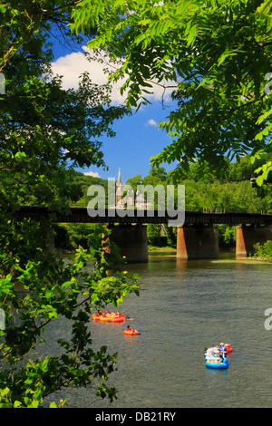 Schlauch am Potomac River, Harpers Ferry National Historic Park, Sandy Hook, Maryland, USA Stockfoto