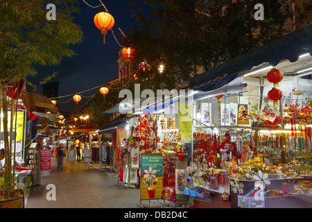 Chinatown in der Nacht, Singapur. Stockfoto