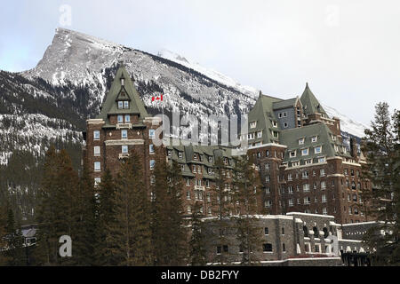 Die "Faimont Banff Springs" Grandhotel ist abgebildet in den Rocky Mountains, Banff, Provinz Alberta, Kanada, Februar 2006. Foto: Ursula Düren Stockfoto