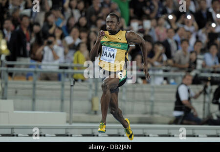 Usain Bolt aus Jamaika konkurriert in der Mens 4x100m Staffel Finale während der 13. IAAF Weltmeisterschaften in Daegu, Südkorea, 4. September 2011. Jamaikaner stellte einen neuen Weltrekord. Foto: Rainer Jensen dpa Stockfoto