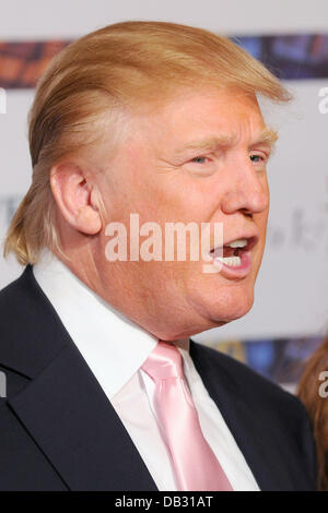 Donald Trump 9. jährliche "Gekleidet, Kilt" Charity Fashion show am Hammerstein Ballroom - Ankünfte. New York City, USA- Stockfoto