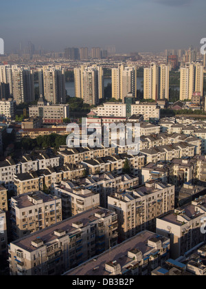 Stadt Nanjing betrachtet aus großer Höhe Stockfoto