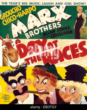 DIE MARX BROTHERS EINEN TAG BEI DEN RENNEN MGM 1937. Regie: Sam Wood. FILMPLAKAT Stockfoto