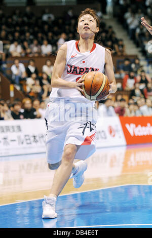 Michiko Miyamoto (JPN), 30. Juni 2013 - Basketball: Wiederaufbau Unterstützung der Great East Japan Erdbeben, International friendly match zwischen Japan Frauen Nationalmannschaft 78-61 Mosambik Frauen Nationalmannschaft am Yoyogo 2. Gymnasium in Tokio, Japan. (Foto von AZUL/AFLO) Stockfoto